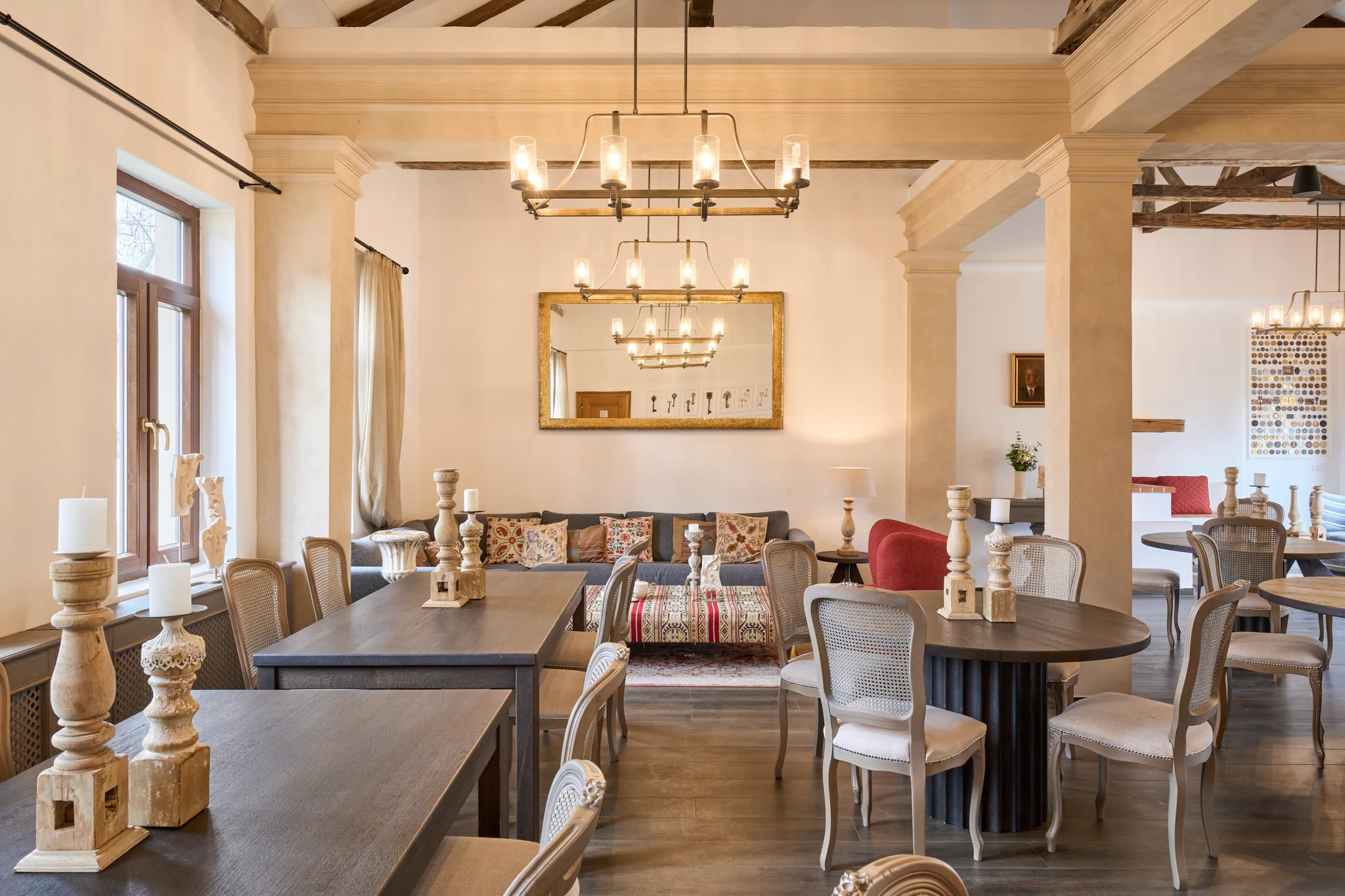Casa Ceaiului interior, view 7