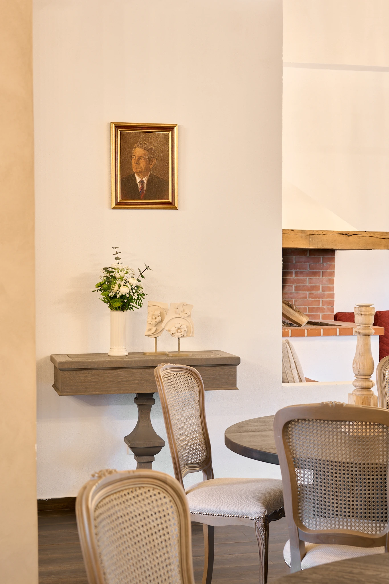 Casa Ceaiului interior, view 8