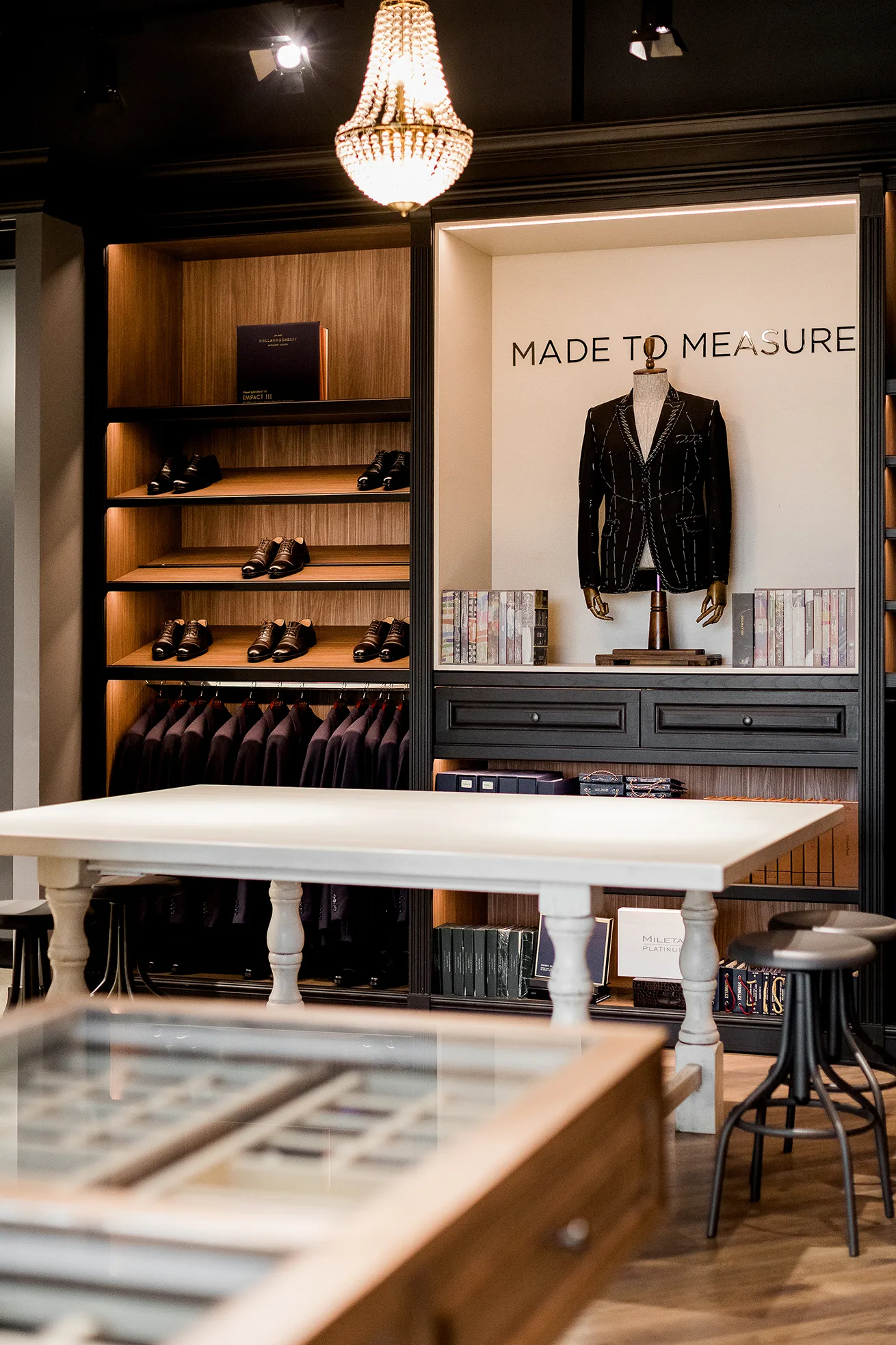 Ganza Showroom interior, view 6
