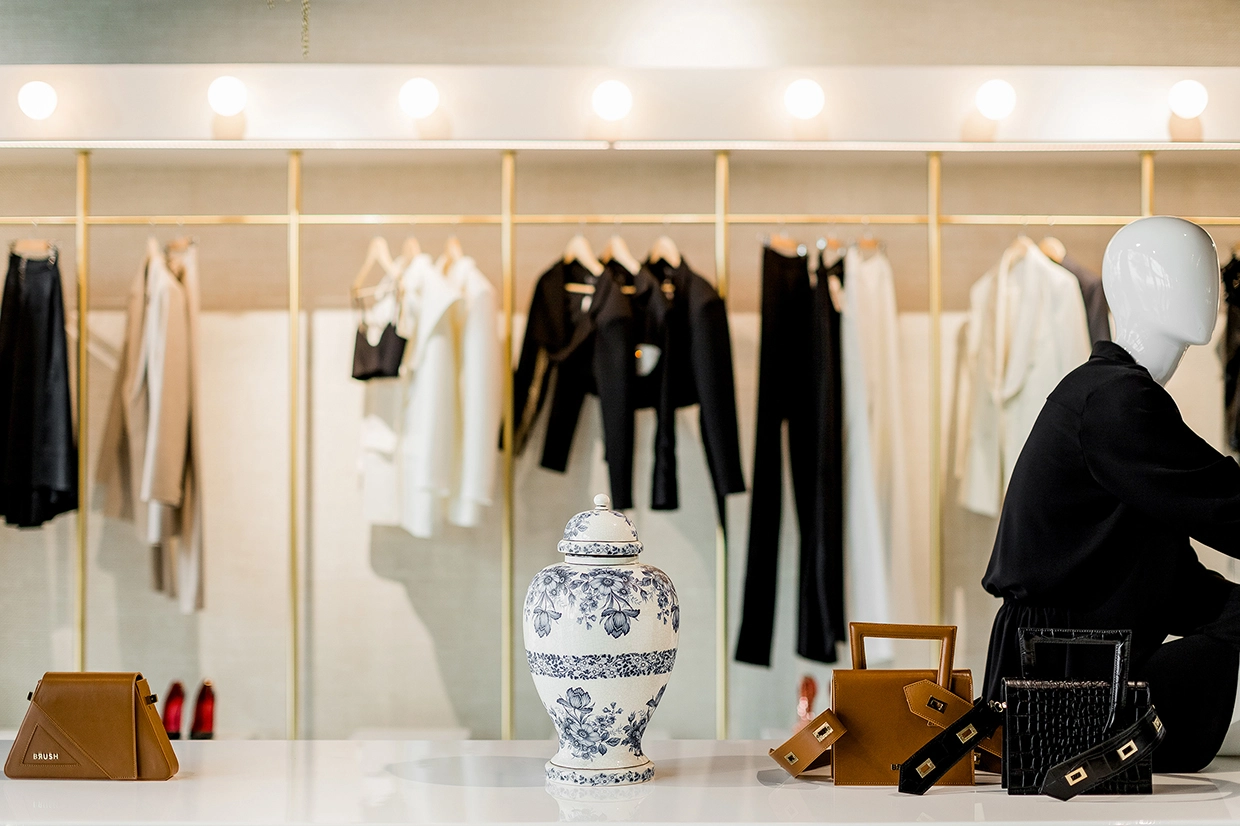 Ganza Showroom interior, view 8
