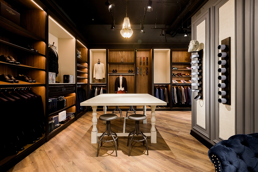 Ganza Showroom interior, view 13