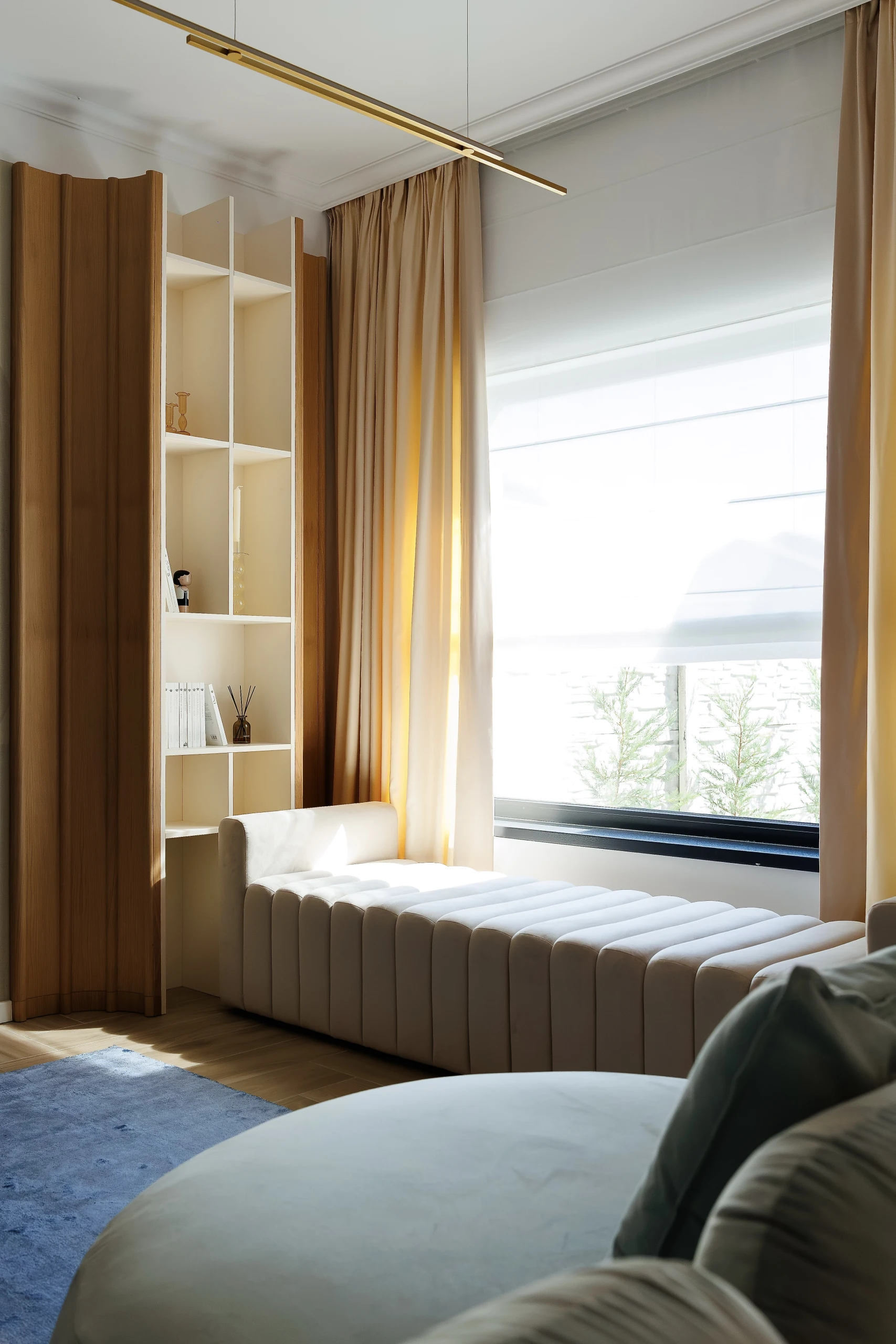 Iconic Blush House interior, view 7