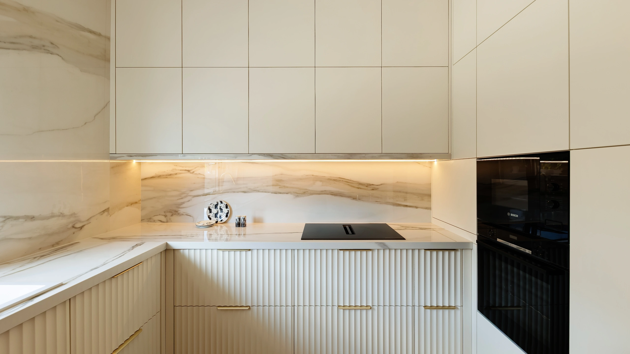 Iconic Blush House interior, view 18