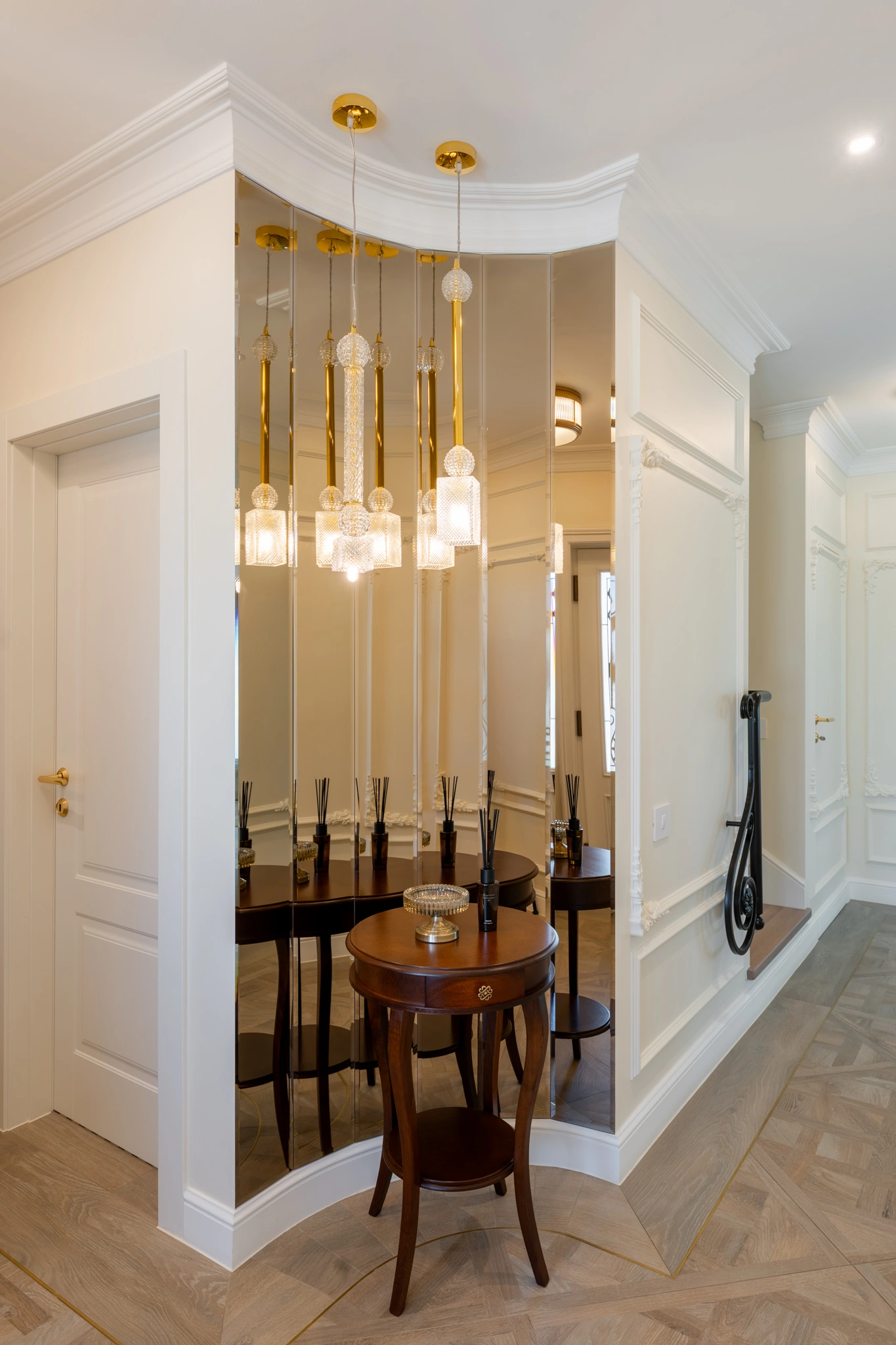 Velvet Reflections Villa interior, view 9